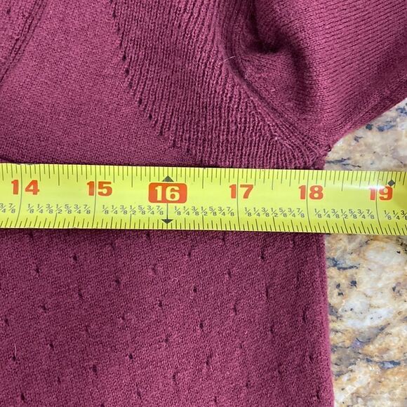 Lululemon Athletica burgundy color button closure yoga workout cardigan size 6 - Picture 8 of 9